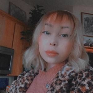 Meet your Posher, Jasmine